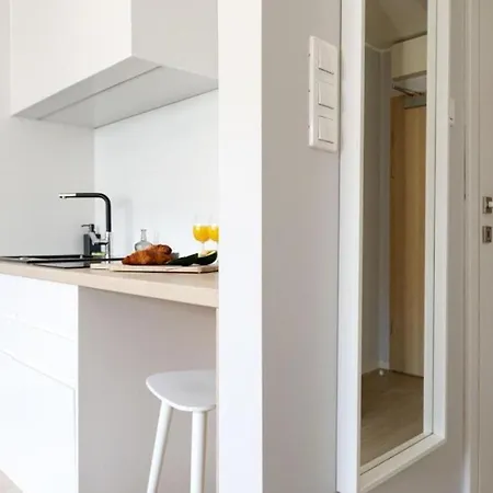 For 4 Near Market Square - Kuznicza 23 Βρότσλαβ